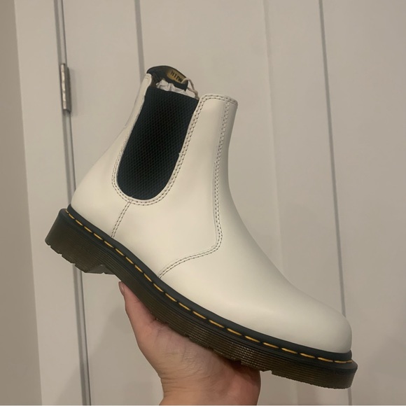 NWT Dr. Martens 2976 Yellow Stitch Smooth Leather Boots - Picture 2 of 8